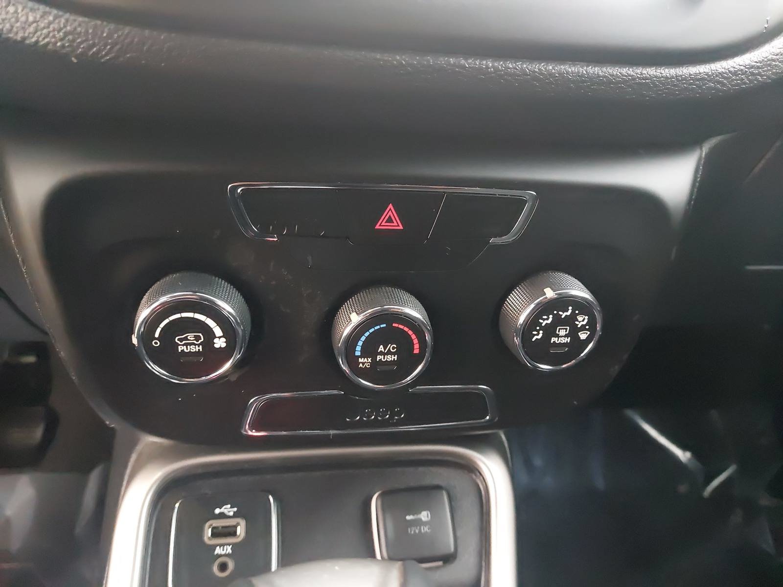Used 2017 Jeep Compass Sport FWD image 20