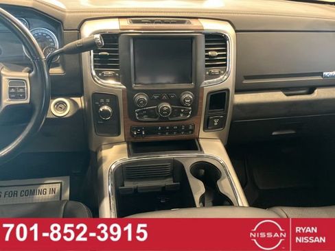 Used 2018 RAM 2500 Laramie AWD/4WD image 16