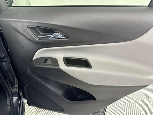 Used 2022 Chevrolet Equinox LT FWD image 26