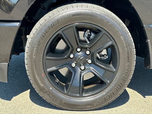 Used 2022 RAM 1500 Big Horn RWD image 25