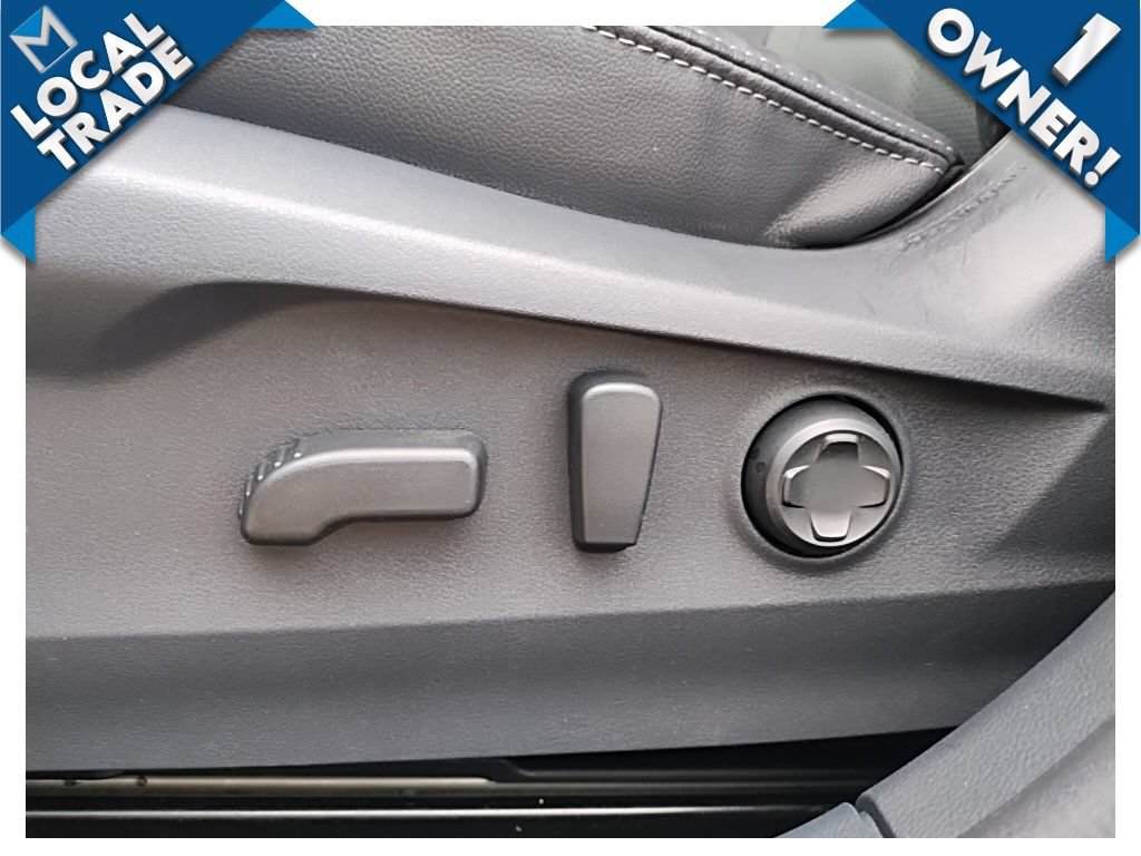 Used 2025 Subaru Outback Touring XT AWD/4WD image 16