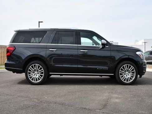 Used 2022 Ford Expedition Max Platinum image 8