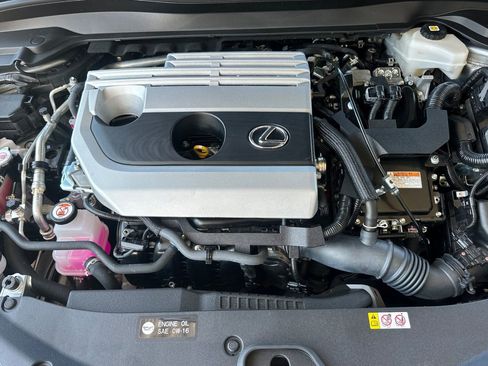 Used 2024 Lexus UX 250h F Sport image 24