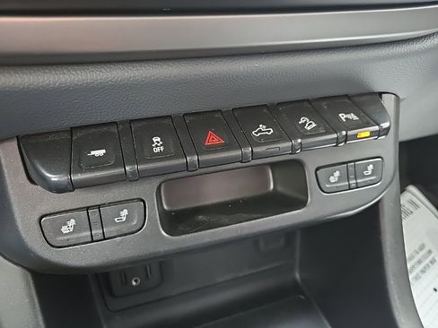 Used 2020 Chevrolet Colorado Z71 image 64