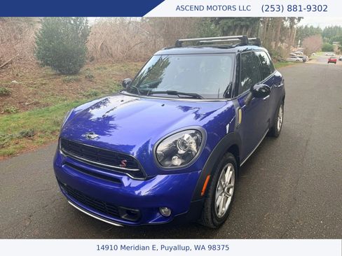 Used 2015 MINI Cooper Countryman S w/ Technology Package image 1