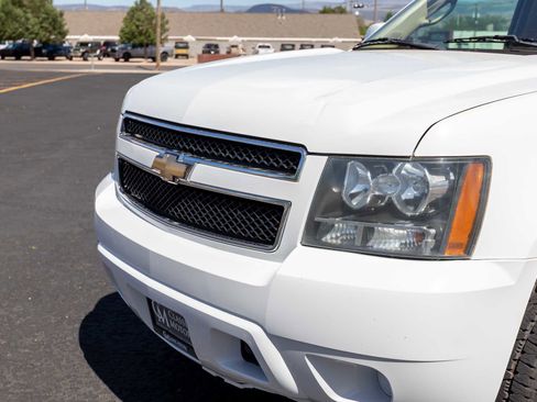 Used 2011 Chevrolet Tahoe LS AWD/4WD image 31