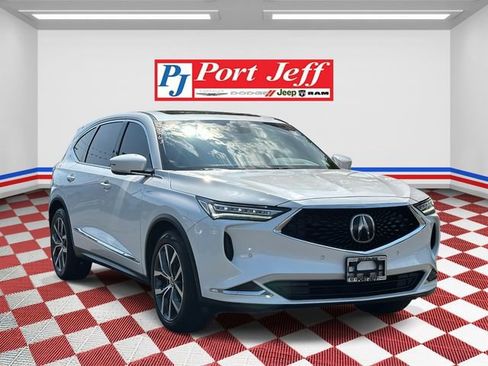 Used 2022 Acura MDX SH-AWD w/ Technology Package image 3