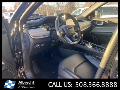 New 2026 Jeep Compass Limited image 9