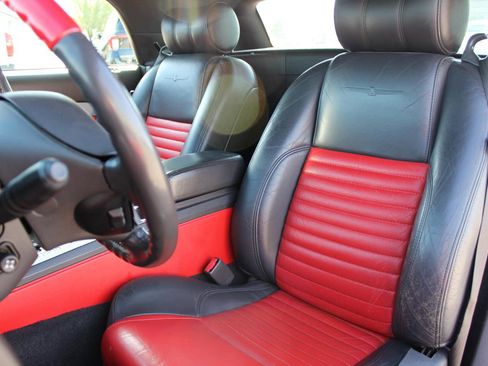 Used 2002 Ford Thunderbird RWD image 16
