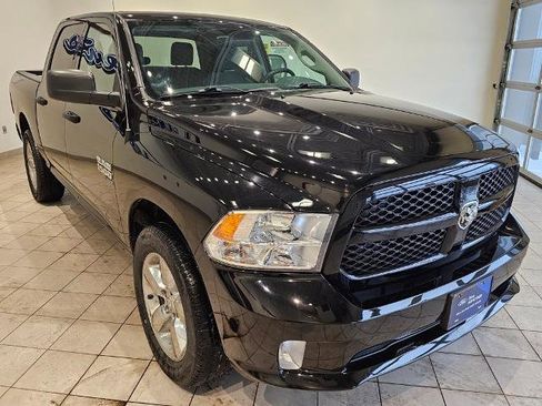 Used 2019 RAM 1500 Express w/ Express Value Package image 8