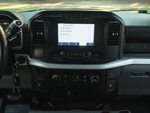 Used 2022 Ford F150 XL image 30