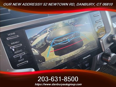 Used 2020 Toyota 4Runner SR5 AWD/4WD image 20