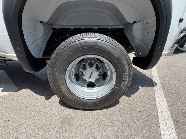 New 2026 GMC Sierra 3500 Pro w/ 1SA Pro Safety Plus Package AWD/4WD image 26
