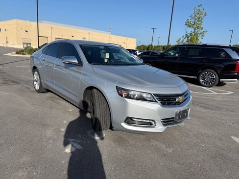 Used 2019 Chevrolet Impala Premier FWD image 3