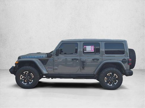 Used 2023 Jeep Wrangler Unlimited Rubicon 4xe w/ Steel Bumper Group AWD/4WD image 8