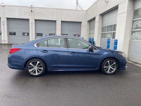 Used 2019 Subaru Legacy 3.6R Limited image 9