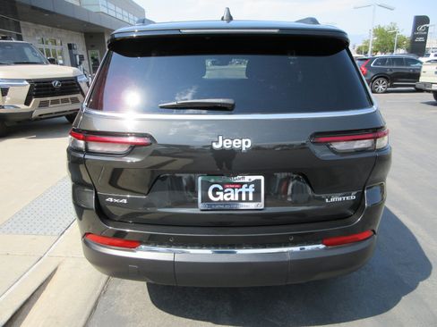 Used 2024 Jeep Grand Cherokee L Limited w/ Trailer Tow Package AWD/4WD image 8