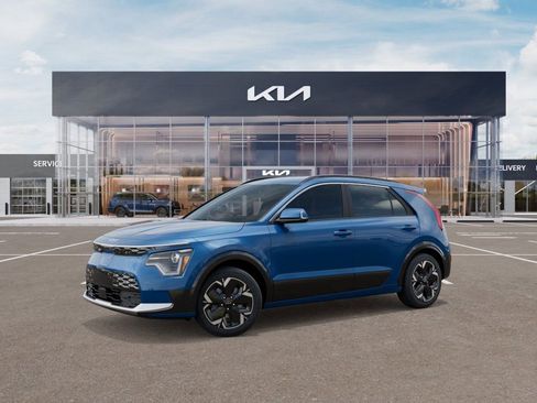 New 2026 Kia Niro Wind FWD image 3