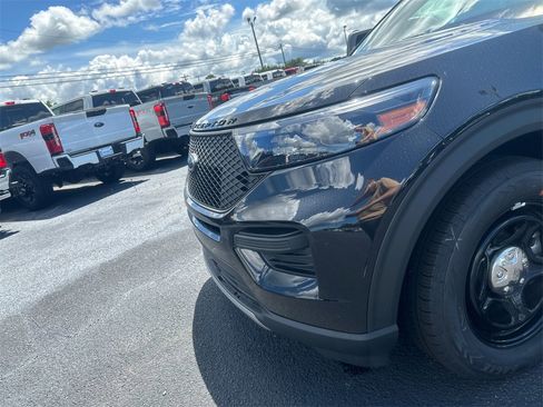 New 2025 Ford Explorer 4WD Police Interceptor image 9