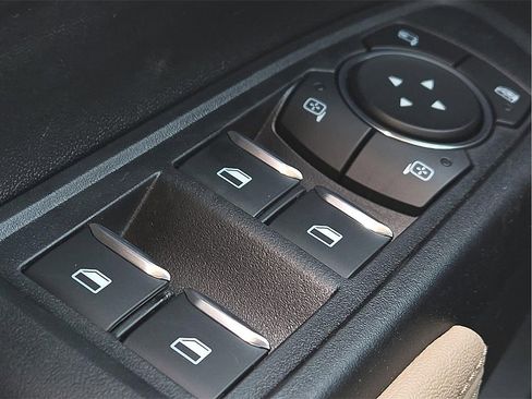 New 2025 Ford Ranger XLT w/ Convenience Package image 16