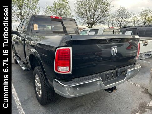 Used 2017 RAM 2500 Laramie w/ Convenience Group image 4