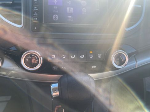 Used 2015 Honda CR-V EX image 40
