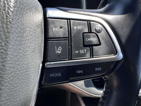 Used 2021 Toyota Highlander XSE AWD/4WD image 20