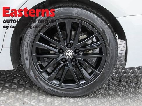 Used 2024 Toyota Camry SE image 34