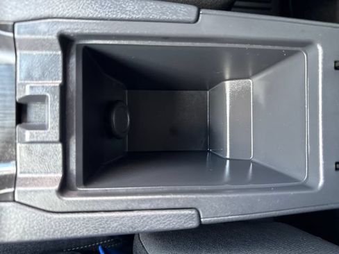 Certified 2025 Nissan Kicks SV w/ Charging Package FWD image 26