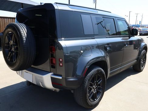 Used 2025 Land Rover Defender 110 S AWD/4WD image 5