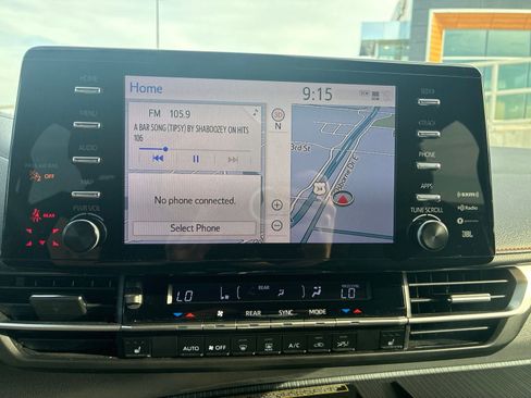 Used 2021 Toyota Sienna XSE w/ XSE Plus Package AWD/4WD image 24