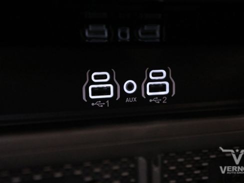 New 2025 RAM 3500 Laramie image 30