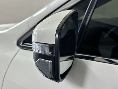 Used 2022 Subaru Outback Limited image 10