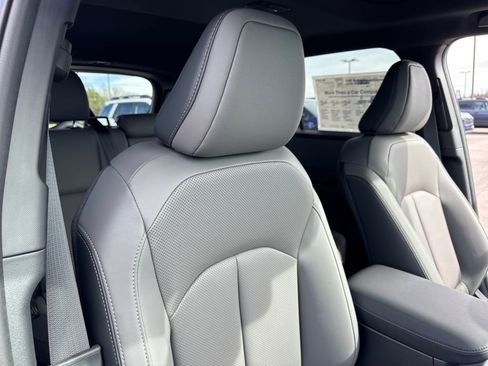 New 2026 Subaru Outback Limited image 30