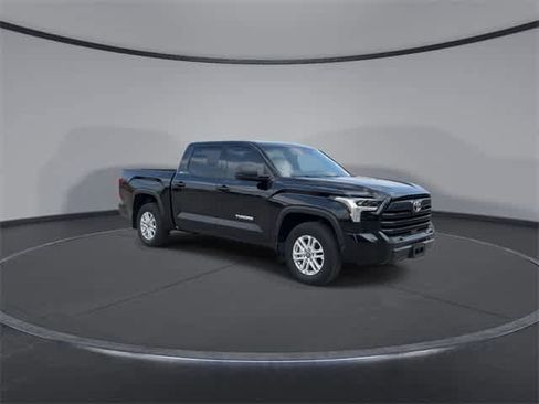 Used 2025 Toyota Tundra SR5 image 2