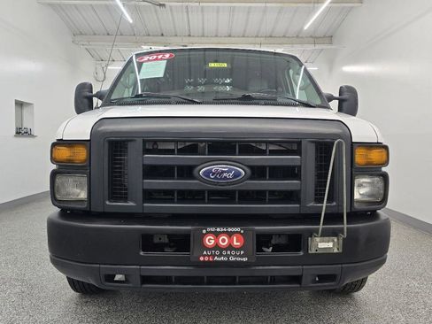 Used 2013 Ford E-150 and Econoline 150 image 2