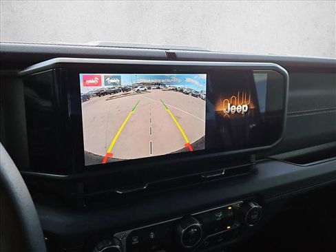 Used 2025 Jeep Wrangler Unlimited Rubicon 392 AWD/4WD image 14