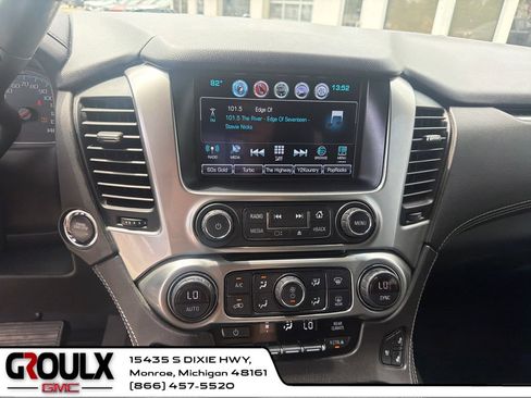 Used 2019 Chevrolet Tahoe Premier AWD/4WD image 19
