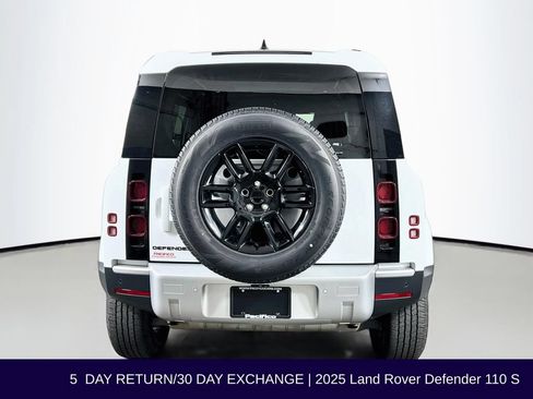 Used 2025 Land Rover Defender 110 S AWD/4WD image 6