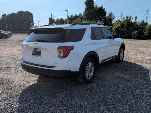 Used 2020 Ford Explorer XLT RWD image 6