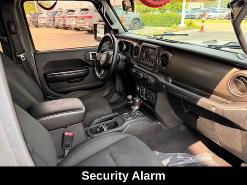 Used 2021 Jeep Wrangler Unlimited Sport AWD/4WD image 16