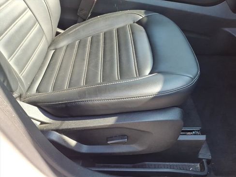 Used 2024 Ford Edge SEL image 29