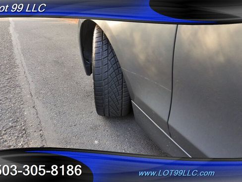 Used 2012 BMW 135i Convertible RWD image 4