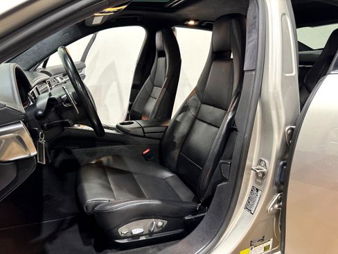 Used 2013 Porsche Panamera GTS image 11