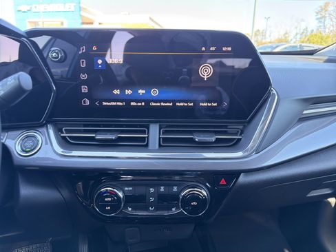 New 2026 Chevrolet Trax ACTIV w/ Sunroof Package image 26