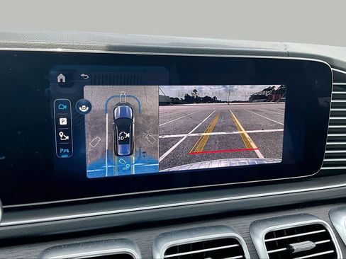 Certified 2025 Mercedes-Benz GLS 450 4MATIC image 27