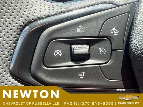 New 2026 Chevrolet Trax LS w/ LS Convenience Package FWD image 19