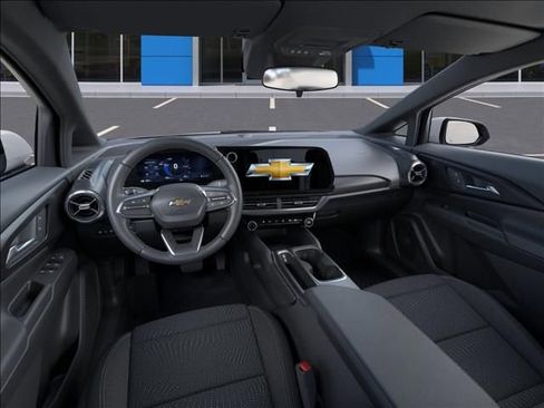 New 2026 Chevrolet Equinox EV LT w/ Comfort Package AWD/4WD image 15