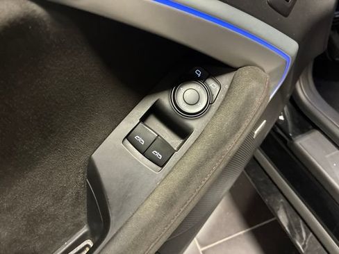Used 2017 Chevrolet Camaro ZL1 RWD image 11