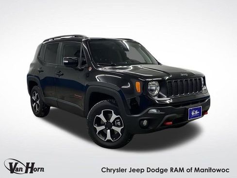 Used 2022 Jeep Renegade Trailhawk w/ Trailer Tow Group image 1